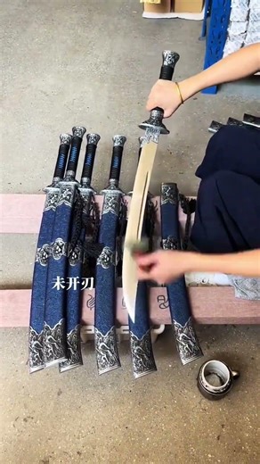 💎Handmade Japanese Katana - UltimateLuxury Sword Review | Satisfying Cuts#shorts