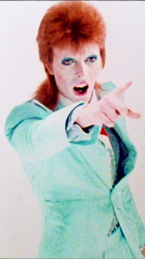 Celebrating David Bowie's 77th Birthday with Starman ⚡️