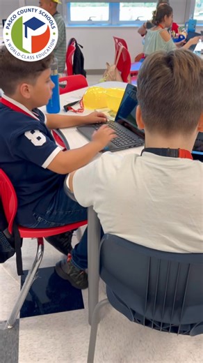 9.1K views · 66 reactions | Pasco eSchool offers live learning opportunities, enabling students to connect and engage in collaborative experiences with their teachers and peers. Principal Dr. Wiggins and District 5 School Board member Megan Harding share their insights from Live Learning Day! | Pasco County Schools | Facebook