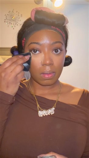 #makeuptutorial #grwm #easymakeup #makeupforbeginners