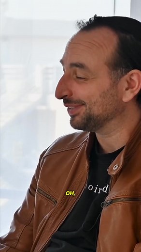 29K views · 1.3K reactions | C'est ton histoire, c'est là ton chant, louer ton Sauveur à chaque instant, ... Si ça ne va pas. Lève-toi dans la louange. C'est une arme par laquelle tu proclames ta confiance en Dieu et sa supériorité sur ta situation. "Je m'écrie: Loué soit l'Éternel! Et je suis délivré de mes ennemis. " Psaumes 18;4 #victoire #armedelalouange #armedevictoire | Constance Aman | Facebook