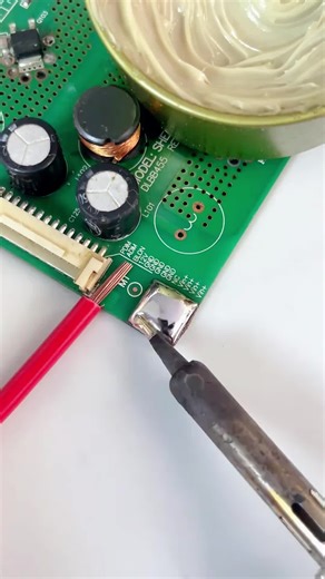Pro Solder Paste: Achieve Perfect Joints Every Time!