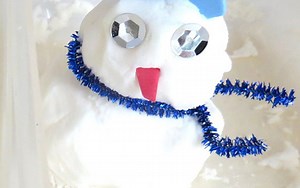 Foaming Fake Snow | STEM Activity
