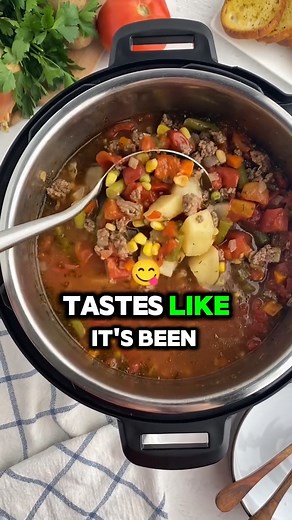 Say RECIPE and I will send you this amazing recipe. I love instant pot recipes because it makes dinner so quick and easy.😍 https://www.eatingonadime.com/instant-pot-beef-vegetable-soup-recipe/ | Eating on a Dime