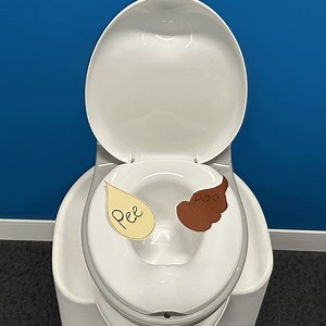 🚽 Reminder to love your loo, especially during wet weather! Heavy rainfall 🌧 can put stress on our sewerage systems, increasing risks of overflows. Remember the golden rule of the 3 P's: 🚽 Pee 💩 Poo 🧻 (Toilet) Paper More: https://www.unitywater.com/residential/toilets-and-sewerage/stop-problems-occurring | Unitywater