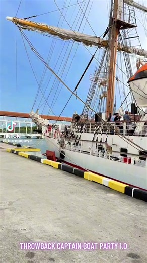 Captain Boat Party 3.0: Epic Neon Night on the Sea