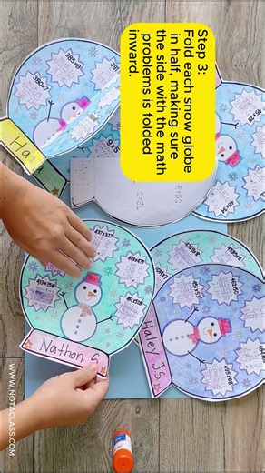 Winter Snow Globe Bulletin Board Ideas | 3D Snowglobe Assembly | January Snowman & Winter Math Craft