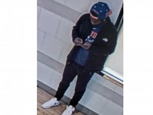 Man Filmed Teenage Girl In Forever 21 Dressing Room: Police