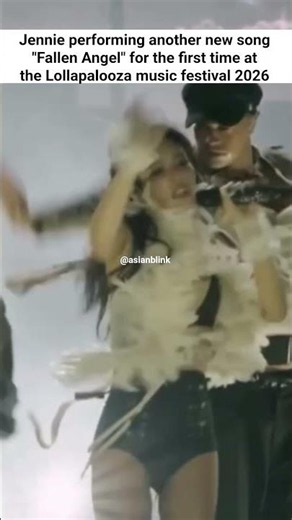 #jennie performing another new song "Fallen Angel" for the first time at #lollapalooza #blackpink