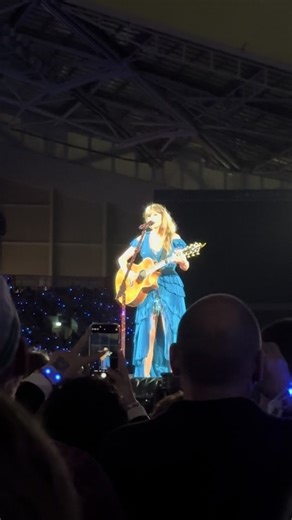 Taylor Swift's Unique Surprise Song Experience in Sydney
