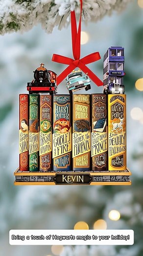 🎁 Know a bookworm who deserves something special this Christmas? This Books Collection Acrylic Ornament is the sweetest way to say you’re my favorite chapter 📚🎄 💬 Tag your book-loving bestie if you’d gift them this cute keepsake! ✨ Buy it now: macustom.com/02kita031125 #macustom #PersonalizedGifts #ChristmasGifts #christmastree #christmasdecor #bookcollection #booklovers #ornaments #holidayseason #holidaygift #giftideas | Wonder Gift Land