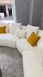 ¡Acompáñenme a buscar mi sala en El Mueble Perfecto! Hay opciones increíbles para cada estilo, desde diseños clásicos y elegantes hasta opciones modernas y funcionales. 📍Calle República de Paraguay No. 28 (Centro, CDMX) https://sge.st/Paraguay28 📍BLVD Manuel Ávila Camacho No. 69 (Pasando la plaza toreo de sur a norte) https://sge.st/PerifericoMAC-69 #ElMueblePerfecto #muebleselegantes #mueblesexclusivos #interiorismo #mueblesdelujo | El Mueble Perfecto