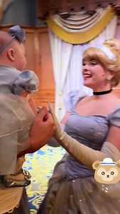 1.1M views · 80K reactions | Kids happily meet their favourite Disney characters such a beautiful moment #baby #babylove #kids #toddler #disney #disneyland #disneyword #disneycharacters #cute #adorable #love #wholesome #fyp #usa #foryou | Bryan entertainment tv | Facebook
