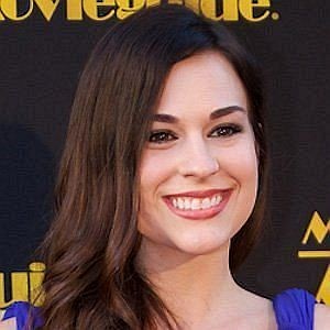 Rachel Hendrix – Age, Bio, Personal Life, Family & Stats | CelebsAges