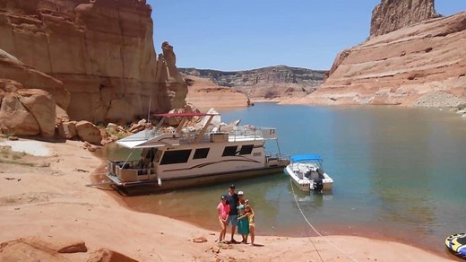 Exceptional Drought: Lake Powell then and now, family revisits 2014 houseboat trip