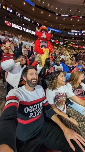 popcorn explosion leave crown in schock