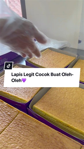 Lapis Legit Alif’s Bakery: oleh-oleh wajib dari Jogja