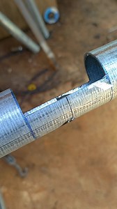 123K views · 1K reactions | old welder's clever trick to make strong joints of thin galvanized pipe #welding #welder #metalworking #fabrication | Thin metal welder | Facebook
