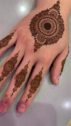 Beginner Finger Henna Design Tutorial | Simple Mehndi Designs