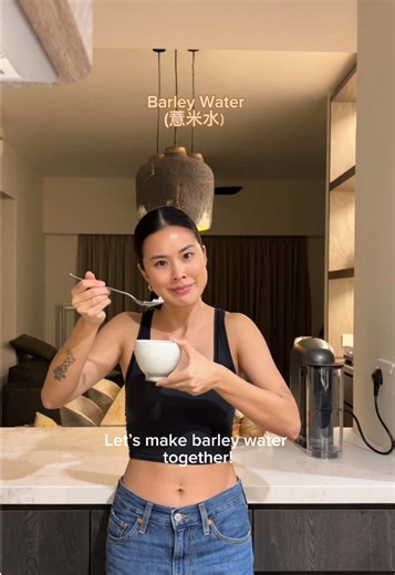 Filmed this in April last year and thought I would bring it back around thisssss CNY 🐍 Here’s how you can cool the body down from all the “heaty” festive foods 🫣🤤 Barley Water Recipe 🌾 You’ll need: Chinese pearl barley (rinse it before use) Rock sugar or brown sugar (i prefer the former) Pandan leaves (optional) Sliced ginger (optional) How To: - Place rinsed barley in a pot and fill it with water. - Bring the water to a boil. Once it comes to a boil with barley in it, bring it to a simmer. 