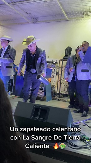 Exploring the Traditional Mexican Dance of Zapateado