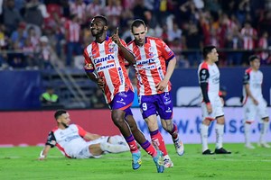 Atlético de San Luis supera a los Zorros del Atlas en casa