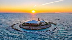 Sunny Delight: This $11.7M Private Island in Florida Keys Is Pure Heaven