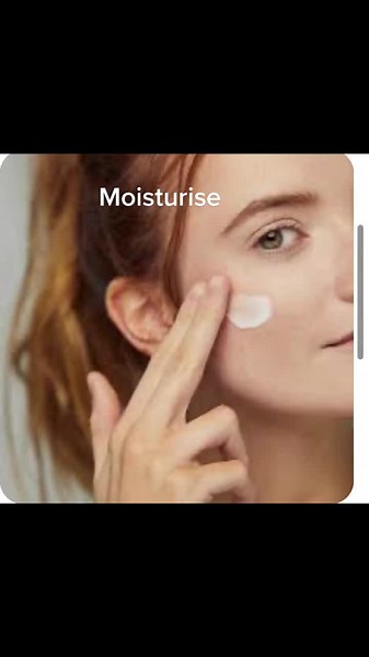 5 simple ways to slow down the ageing process #lookafteryourself #nowrinkles #stayyoung #healthyliving