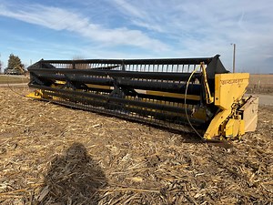 New Holland 973 22’ Flex Header | Agriculture