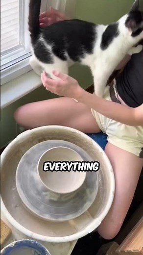 Potter girl and her cat 🥹