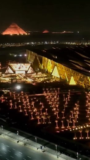 14K views · 19K reactions | Epic 5,000-drone show for the Grand Egyptian Museum opening near the Giza Pyramids! @grandegyptianmuseum @hilights_group @mediahub | Lumasky Drone Show | Facebook