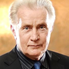 Martin Sheen | Speaking Fee | Booking Agent