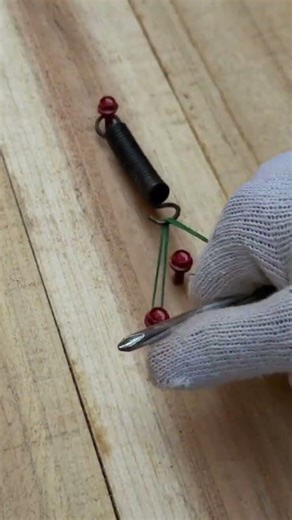 easy trick to install short springs. #shorts