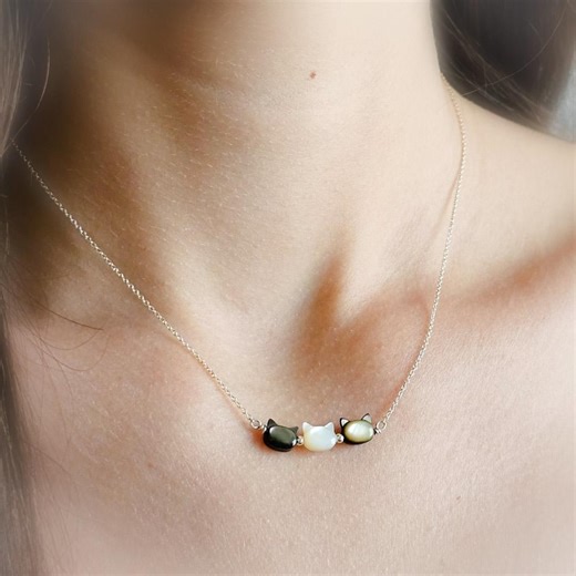 The Original Cat Lover © Necklace • Feline Necklace • Kitty Cat Jewelry • Pet Memorial • Cat Mom • Mother of Pearl • Minimalist Cat Necklace - Etsy Canada
