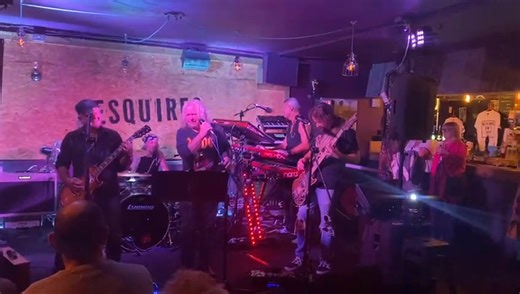In anticipation of Sunday's show at Esquires here is a clip from November with Steve and Dom playing a private event with Allan Vallance who will be filling in on drums this weekend. Also in the video are Jem Davis and Mark Whitlock performing an old Tobruk number. | Thr3e - The Band