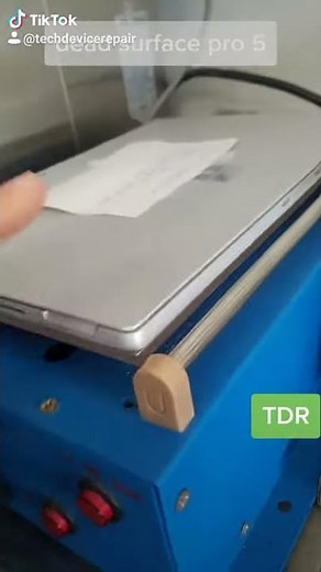 MS Surface Pro 5 that doesn't charge. no light on charger. ( Model 1796 )