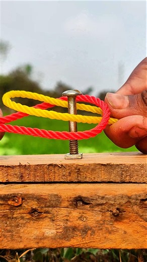 This is GENIUS! Simple Handy Trick You'll Love.