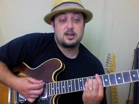 Green Day - Holiday - How to Play - Electric Guitar Lessons - American Idiot