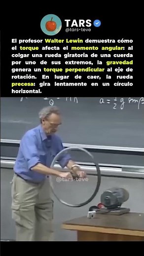 El profesor Walter Lewin demuestra como el torque afecta el momento angular de un cuerpo