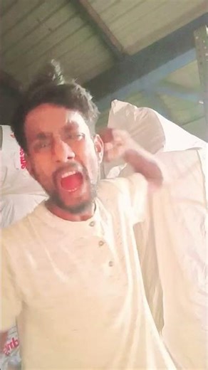 gari mat 🤣🥀🔥 #love #song satya 👋👍🙏