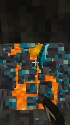 my first diamond....👀 #minecraftshorts