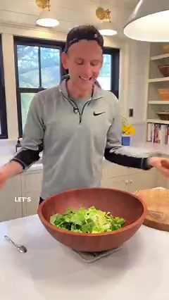 This is hands down my favorite salad dressing… ever! It’s a bit sweet with just the right amount of tang and you’re going to love it! Recipe in the comments! | Wyse Guide