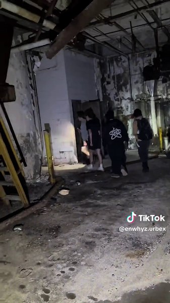 Exploring an Abandoned Industrial Grain Silo Complex