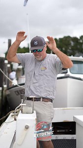Captain John never misses. | Extreme Boat Docking