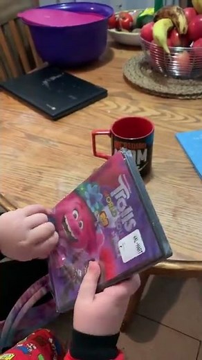 Trolls World Tour DVD Unboxing