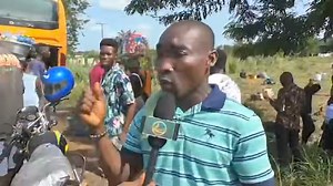 Just In: Metro Mass Bus involved in accident at Apam Junction. Eye witnesses who spoke to Lucky TV say, it was due to an explosion from beneath. Watch video for more details. #LuckyTV | Lucky TV