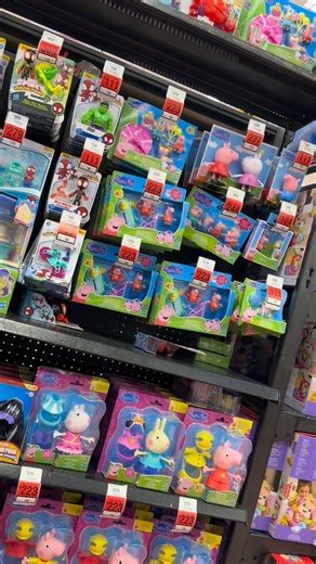 La Caza Ofertas on Instagram: "Juguetes de Peppa Pig en liquidación en Walmart #walmart #peppapig"