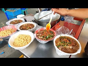 Filipino Street Food | BEEF PARES & NOODLES | Manila