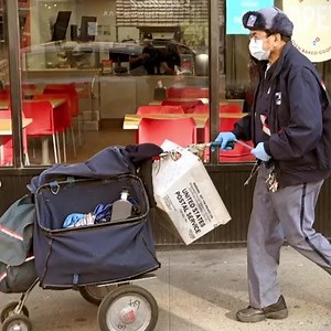 98K views · 1.9K reactions | To everyone on the front lines today, thank you. Here are some ways the appreciation has been shown around the world: https://cnn.it/3ceegPj https://cnn.it/34uXmZP https://cnn.it/3edz5Mr https://cnn.it/2XrKEd6 | CNN | Facebook