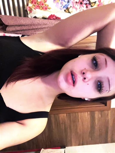 I'm contemplating side bangs...